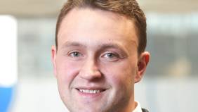 Stace Hammond promotes Oscar Ward to Associate