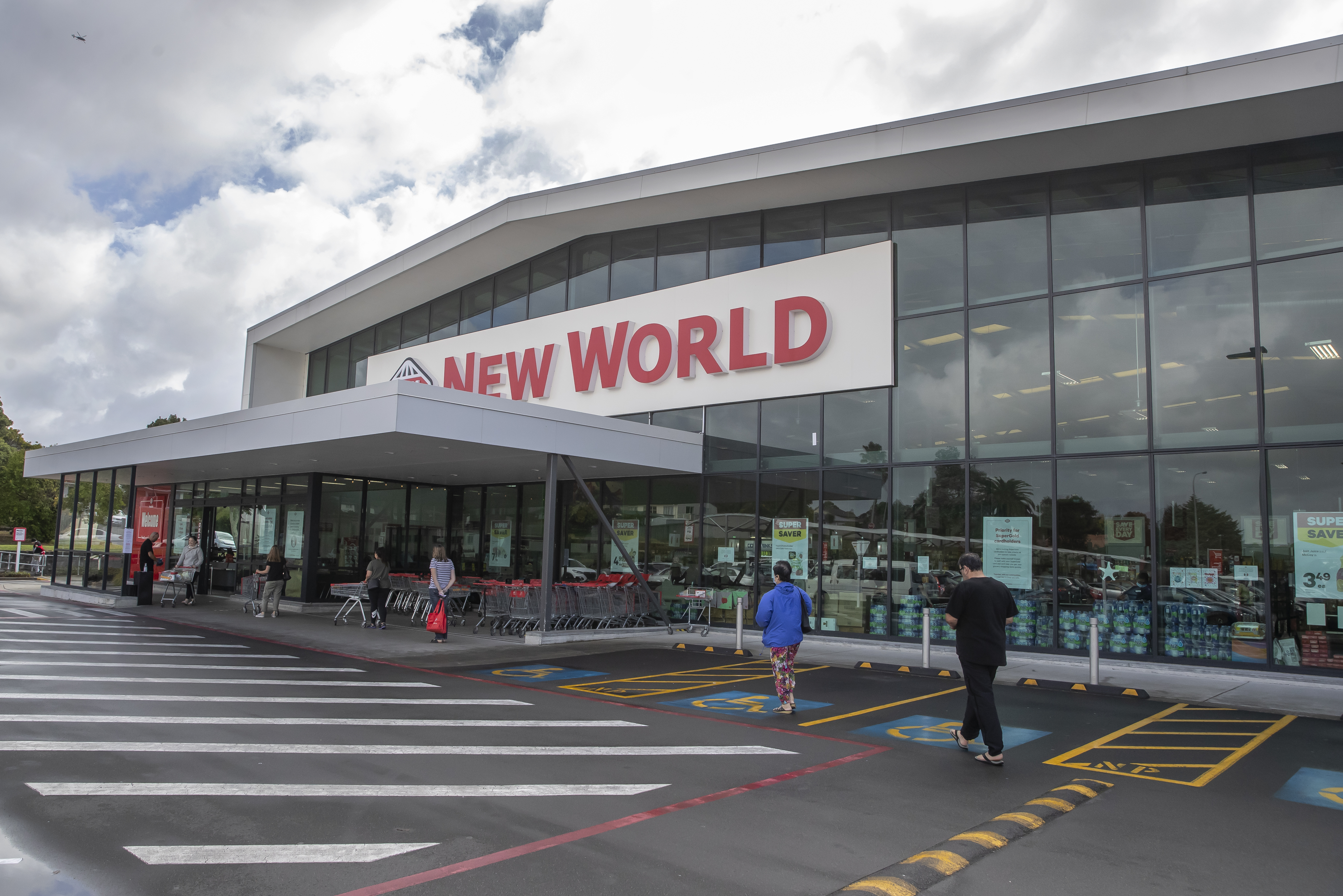 New World supermarket